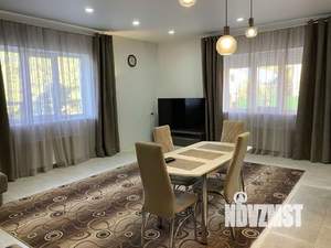 Дом 178м&sup2;, 2-этажный, участок 5 сот.  