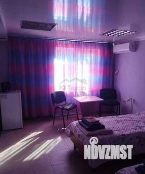 Дом 150м&sup2;, 2-этажный, участок 1 сот.  