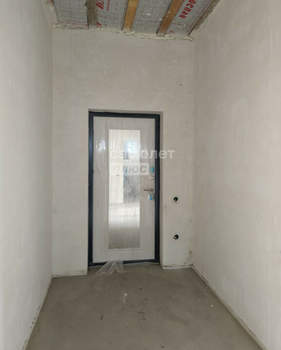 Дом 100м&sup2;, 2-этажный, участок 5 сот.  