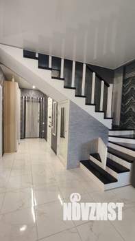 Дом 140м&sup2;, 2-этажный, участок 5 сот.  