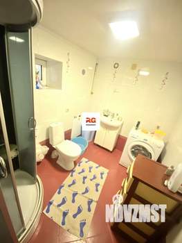 Дом 200м&sup2;, 2-этажный, участок 7 сот.  