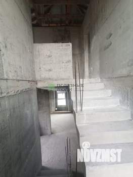 Дом 160м&sup2;, 2-этажный, участок 3 сот.  