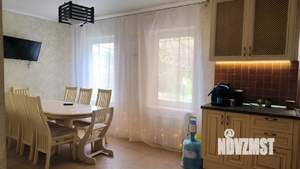 Дом 240м², 2-этажный, участок 7 сот.  