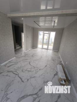 Дом 140м², 2-этажный, участок 5 сот.  