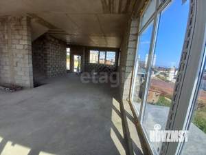 Дом 206м&sup2;, 2-этажный, участок 4 сот.  