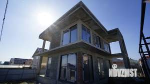 Дом 189м&sup2;, 2-этажный, участок 3 сот.  