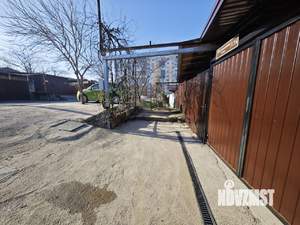 Дом 130м&sup2;, 2-этажный, участок 3 сот.  