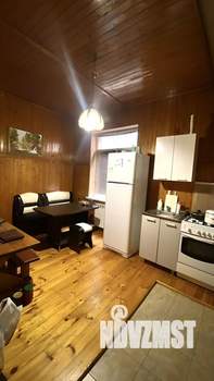 Дом 370м², 2-этажный, участок 10 сот.  