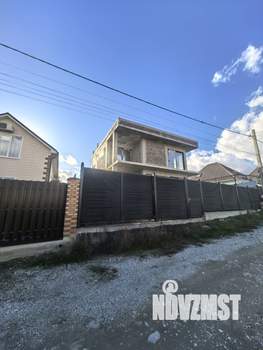 Дом 189м&sup2;, 2-этажный, участок 3 сот.  