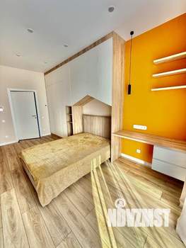 Дом 213м², 2-этажный, участок 6 сот.  