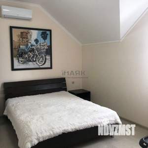 Дом 123м&sup2;, 2-этажный, участок 7 сот.  