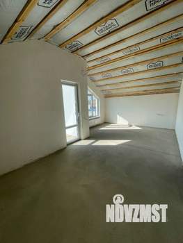 Дом 130м&sup2;, 2-этажный, участок 5 сот.  