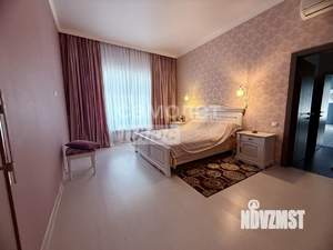 Дом 450м&sup2;, 2-этажный, участок 16 сот.  