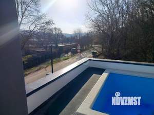 Дом 170м&sup2;, 2-этажный, участок 4 сот.  