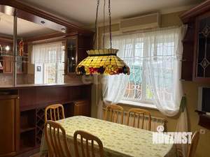 Дом 280м&sup2;, 2-этажный, участок 21 сот.  