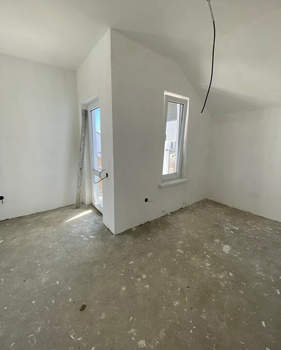 Дом 110м&sup2;, 2-этажный, участок 6 сот.  