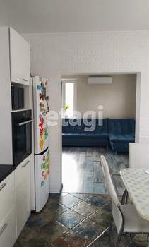 Дом 154м², 3-этажный, участок 7 сот.  