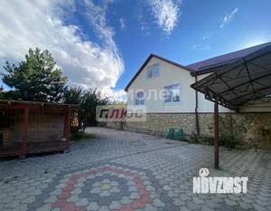 Дом 264м², 3-этажный, участок 8 сот.  