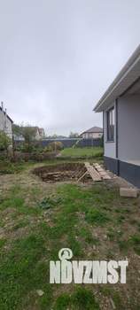 Дом 100м&sup2;, 2-этажный, участок 4 сот.  