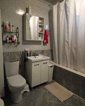 Дом 145м&sup2;, 2-этажный, участок 6 сот.  