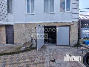 Дом 320м&sup2;, 3-этажный, участок 9 сот.  