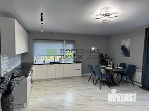 Дом 161м², 2-этажный, участок 4 сот.  