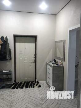 Дом 100м&sup2;, 2-этажный, участок 5 сот.  