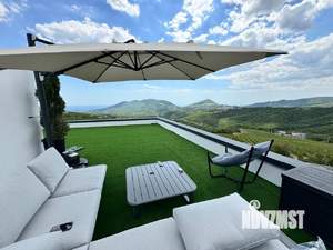 Дом 200м², 2-этажный, участок 4 сот.  