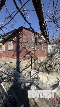 Дом 70м&sup2;, 2-этажный, участок 3 сот.  