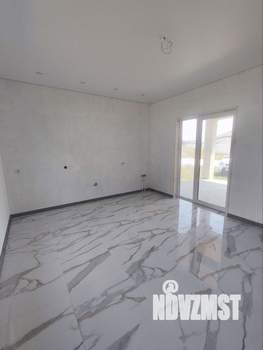 Дом 100м&sup2;, 1-этажный, участок 4 сот.  