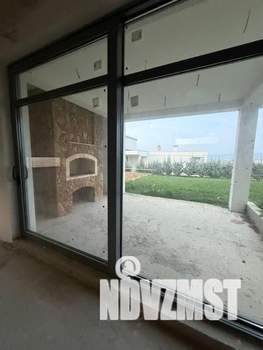 Дом 160м&sup2;, 2-этажный, участок 9 сот.  