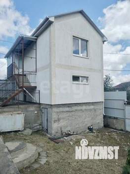 Дом 44м&sup2;, 2-этажный, участок 6 сот.  