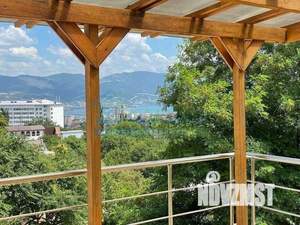 Дом 160м&sup2;, 2-этажный, участок 4 сот.  