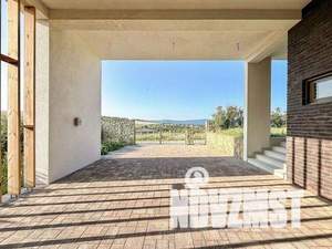 Дом 273м&sup2;, 2-этажный, участок 10 сот.  