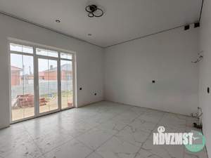 Дом 100м&sup2;, 1-этажный, участок 5 сот.  