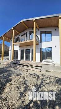 Дом 184м&sup2;, 2-этажный, участок 6 сот.  