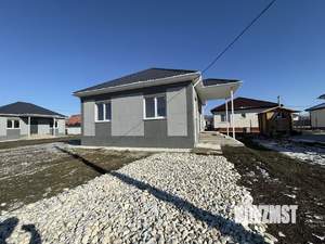 Дом 80м&sup2;, 1-этажный, участок 6 сот.  