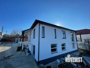 Дом 190м&sup2;, 2-этажный, участок 8 сот.  