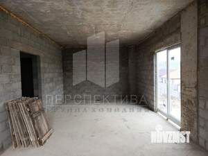 Дом 170м&sup2;, 2-этажный, участок 4 сот.  