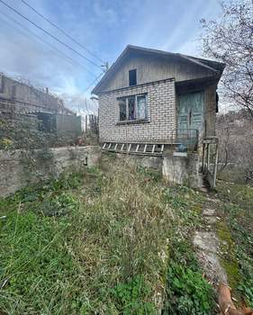 Дом 45м&sup2;, 2-этажный, участок 5 сот.  