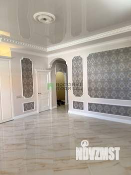 Дом 100м&sup2;, 1-этажный, участок 7 сот.  