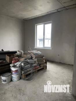 Дом 110м&sup2;, 2-этажный, участок 6 сот.  