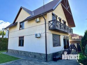 Дом 170м&sup2;, 2-этажный, участок 8 сот.  