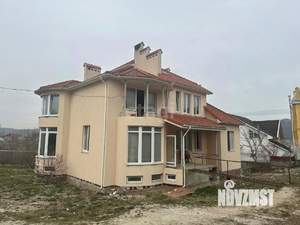 Дом 492м², 2-этажный, участок 8 сот.  