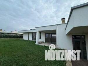 Дом 160м², 2-этажный, участок 9 сот.  