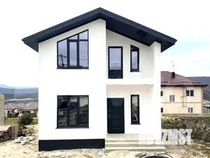 Дом 144м&sup2;, 2-этажный, участок 5 сот.  