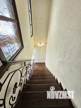 Дом 275м², 2-этажный, участок 6 сот.  