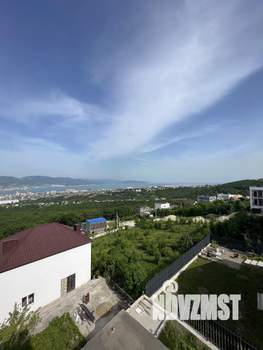 Коттедж 444м&sup2;, 3-этажный, участок 6 сот.  