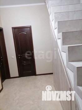 Дом 93м&sup2;, 2-этажный, участок 4 сот.  