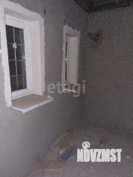 Дом 99м&sup2;, 2-этажный, участок 9 сот.  